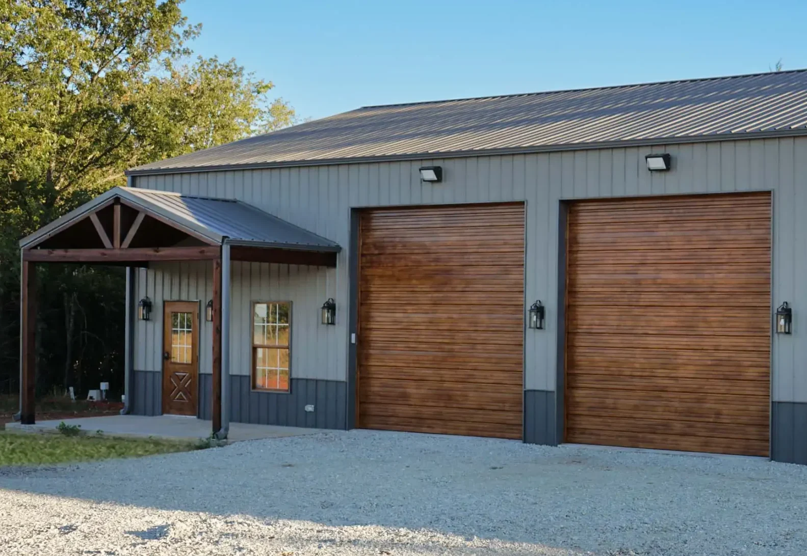 garage shop 2 scaled e1753166504590